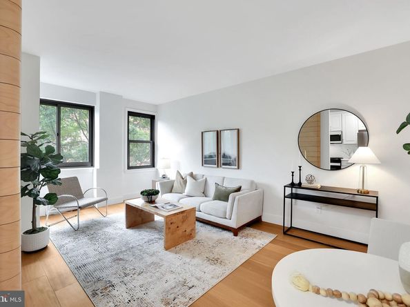 1010 25TH Street NW 405, Washington DC 20037