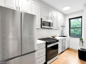 1010 25TH Street NW 405, Washington DC 20037