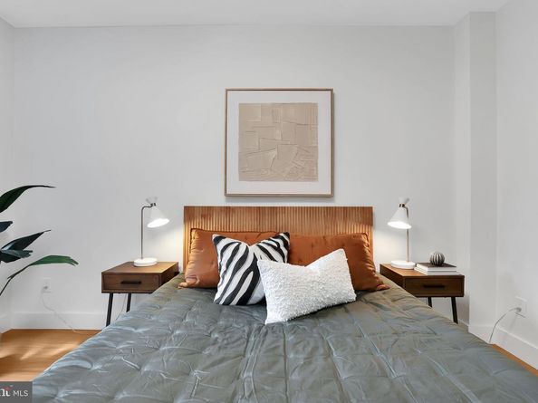 1010 25TH Street NW 405, Washington DC 20037