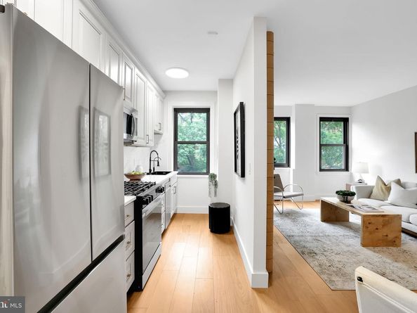 1010 25TH Street NW 405, Washington DC 20037