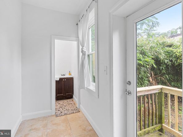 5125 Hazel Avenue, Philadelphia PA 19143
