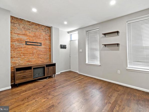 1613 Webster Street, Philadelphia PA 19146