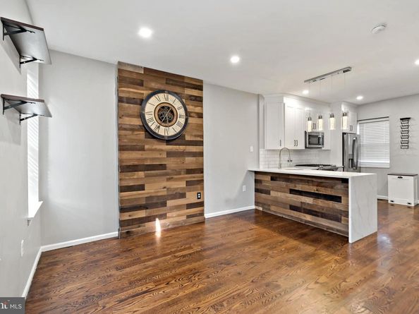 1613 Webster Street, Philadelphia PA 19146