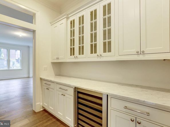 1601 Wrightson, Mclean VA 22101