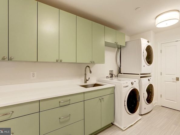 1601 Wrightson, Mclean VA 22101