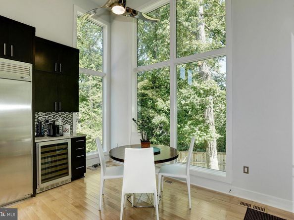 1601 Wrightson, Mclean VA 22101