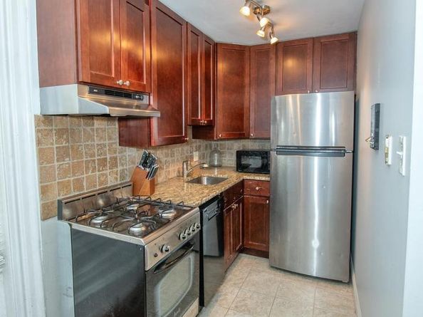 1629 Green Street 2, Philadelphia PA 19130