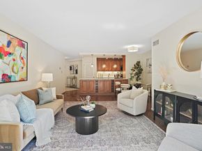 2555 Pennsylvania Avenue NW 407, Washington DC 20037