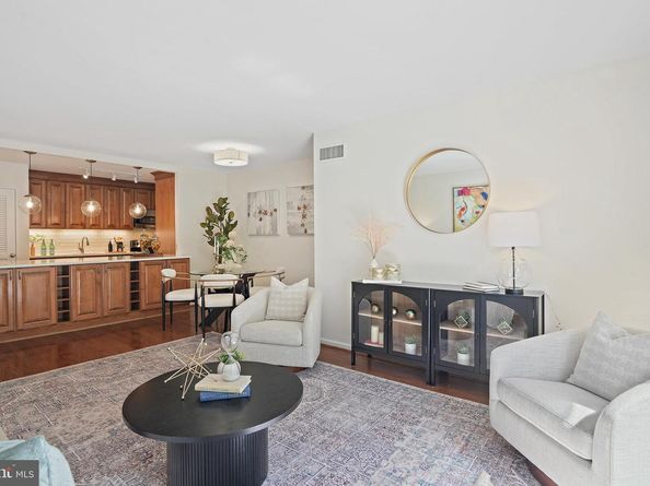 2555 Pennsylvania Avenue NW 407, Washington DC 20037