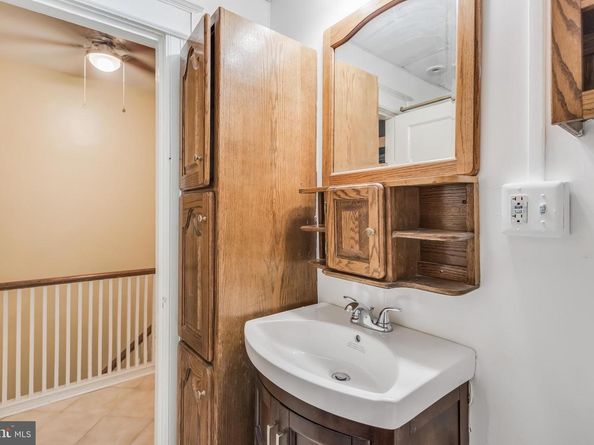 322 T Street NE, Washington DC 20002