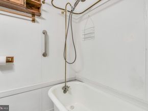 322 T Street NE, Washington DC 20002