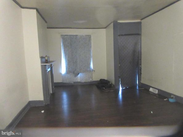 2333 Pierce Street, Philadelphia PA 19145