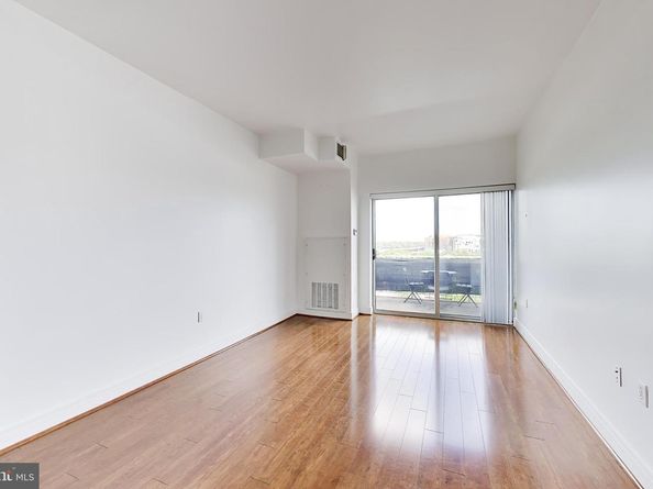 800 4TH Street SW S809, Washington DC 20024