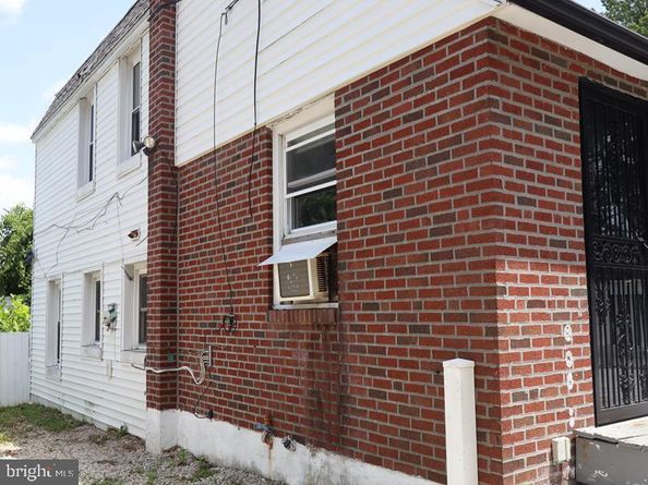 743 Sharon Avenue, Darby PA 19023