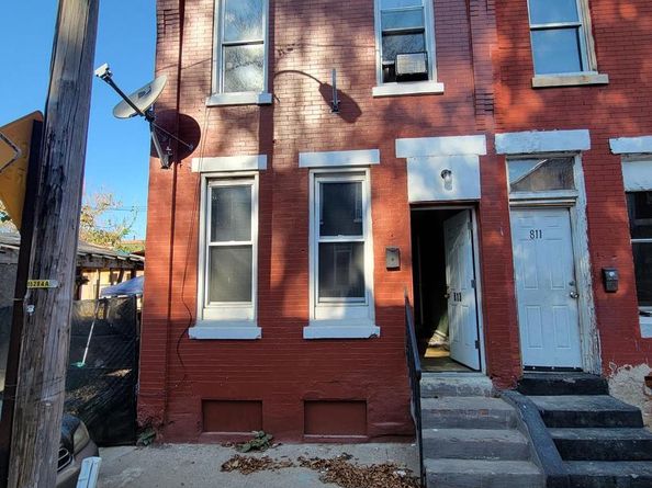 813 W Birch Street, Philadelphia PA 19133