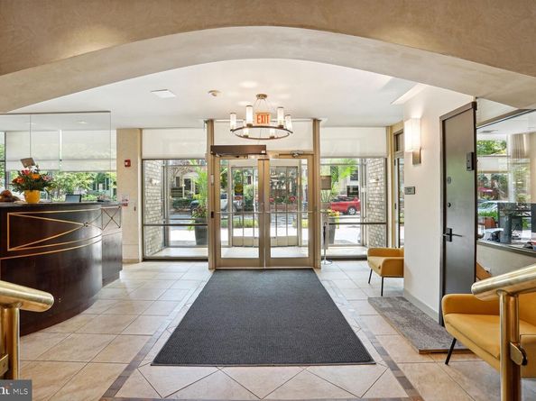 950 25TH Street NW 610N, Washington DC 20037