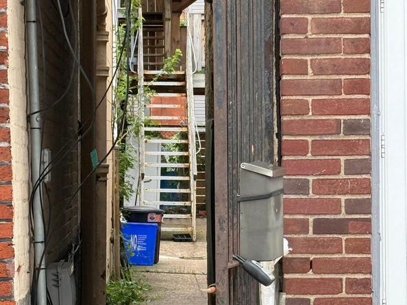 1224 E Columbia Avenue, Philadelphia PA 19125