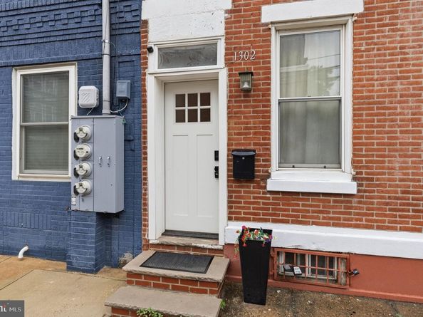 1302 N Lawrence Street, Philadelphia PA 19122