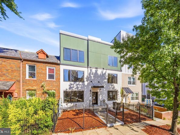 1013 17TH Place NE 6, Washington DC 20002