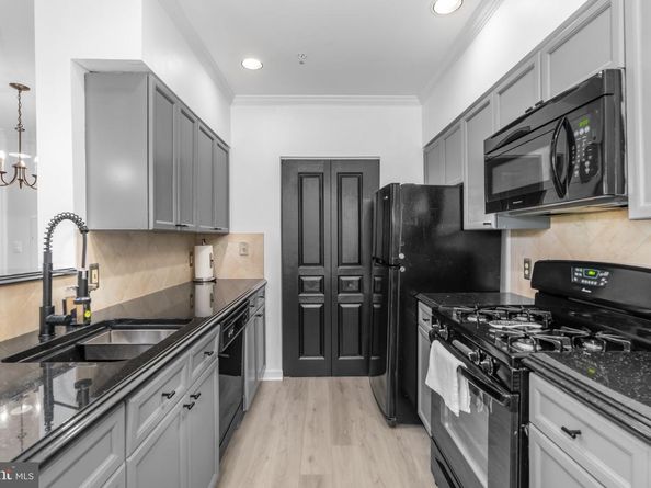 12919 Alton Square 202, Herndon VA 20170