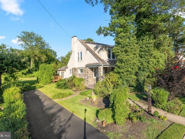 328 Morris Road, Wayne PA 19087