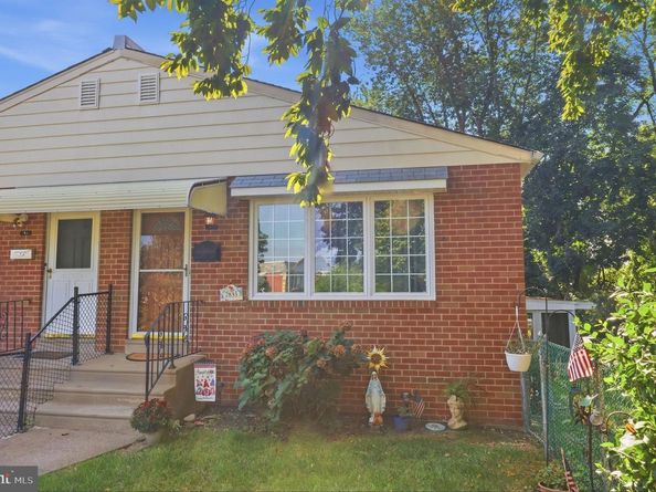 7835 Lawndale Avenue, Philadelphia PA 19111