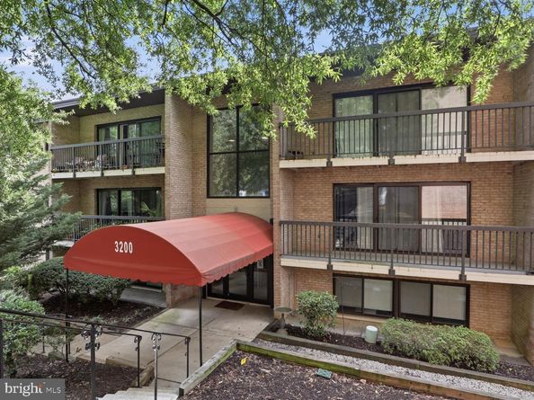 3200 S 28TH Street 202, Alexandria VA 22302