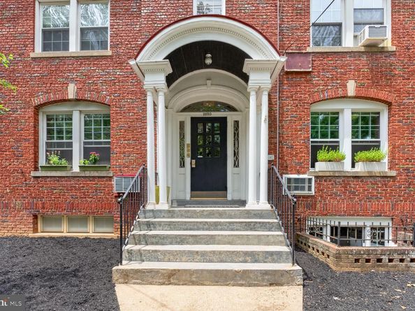 2520 41st Street NW, Washington DC 20007