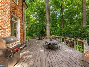 3847 Macomb Street NW, Washington DC 20016