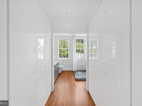 2516 East Place NW, Washington DC 20007