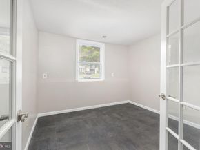 12821 Longleaf Lane, Herndon VA 20170