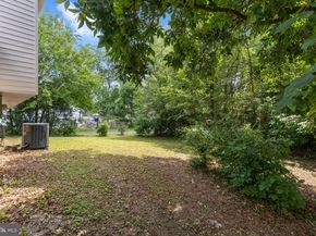 12821 Longleaf Lane, Herndon VA 20170