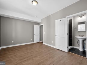 1511 W Seybert Street, Philadelphia PA 19121