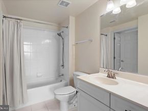 2726 Gallows Road 1506, Vienna VA 22180