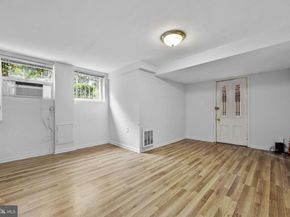 727 Massachusetts Avenue NE, Washington DC 20002