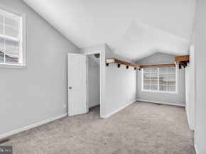 6013 Riddle Walk, Alexandria VA 22312