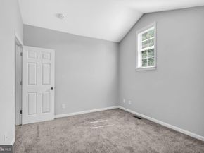 6013 Riddle Walk, Alexandria VA 22312
