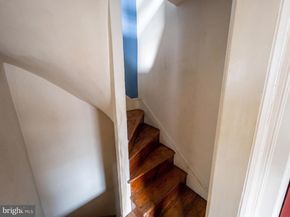 1136 Waverly Street, Philadelphia PA 19147