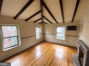 1136 Waverly Street, Philadelphia PA 19147