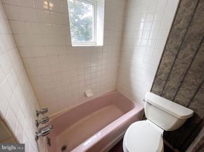 1136 Waverly Street, Philadelphia PA 19147