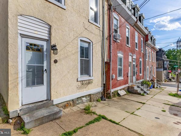 122 W Salaignac Street, Philadelphia PA 19127