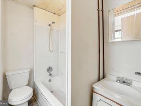 710 S Delhi Street, Philadelphia PA 19147