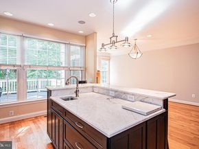 5448 Edsall Ridge Place, Alexandria VA 22312