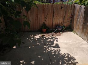 1750 N 25TH Street, Philadelphia PA 19121