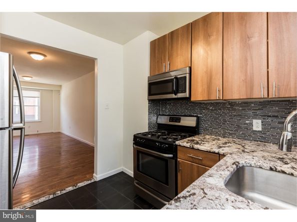 2206 Winton Street, Philadelphia PA 19145