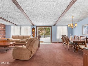 21 Amherst Road, Riverside CT 06878