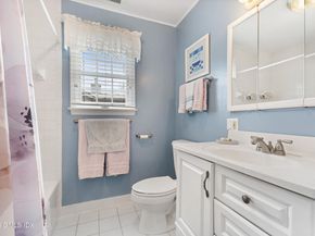 21 Amherst Road, Riverside CT 06878