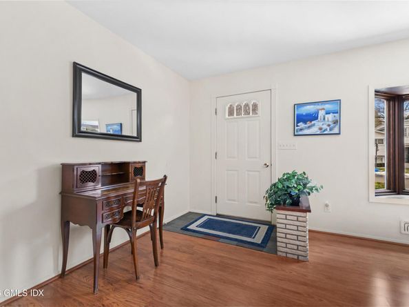 21 Amherst Road, Riverside CT 06878
