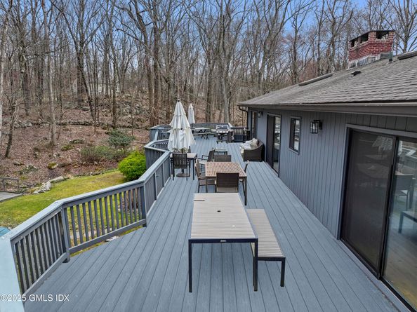 297 Cognewaugh Road, Cos Cob CT 06807