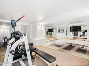 164 Round Hill Road, Greenwich CT 06831